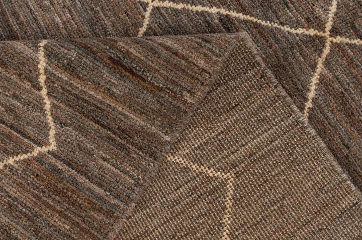 5' x 6' 7 Hand Knotted Moroccan Wool Rug