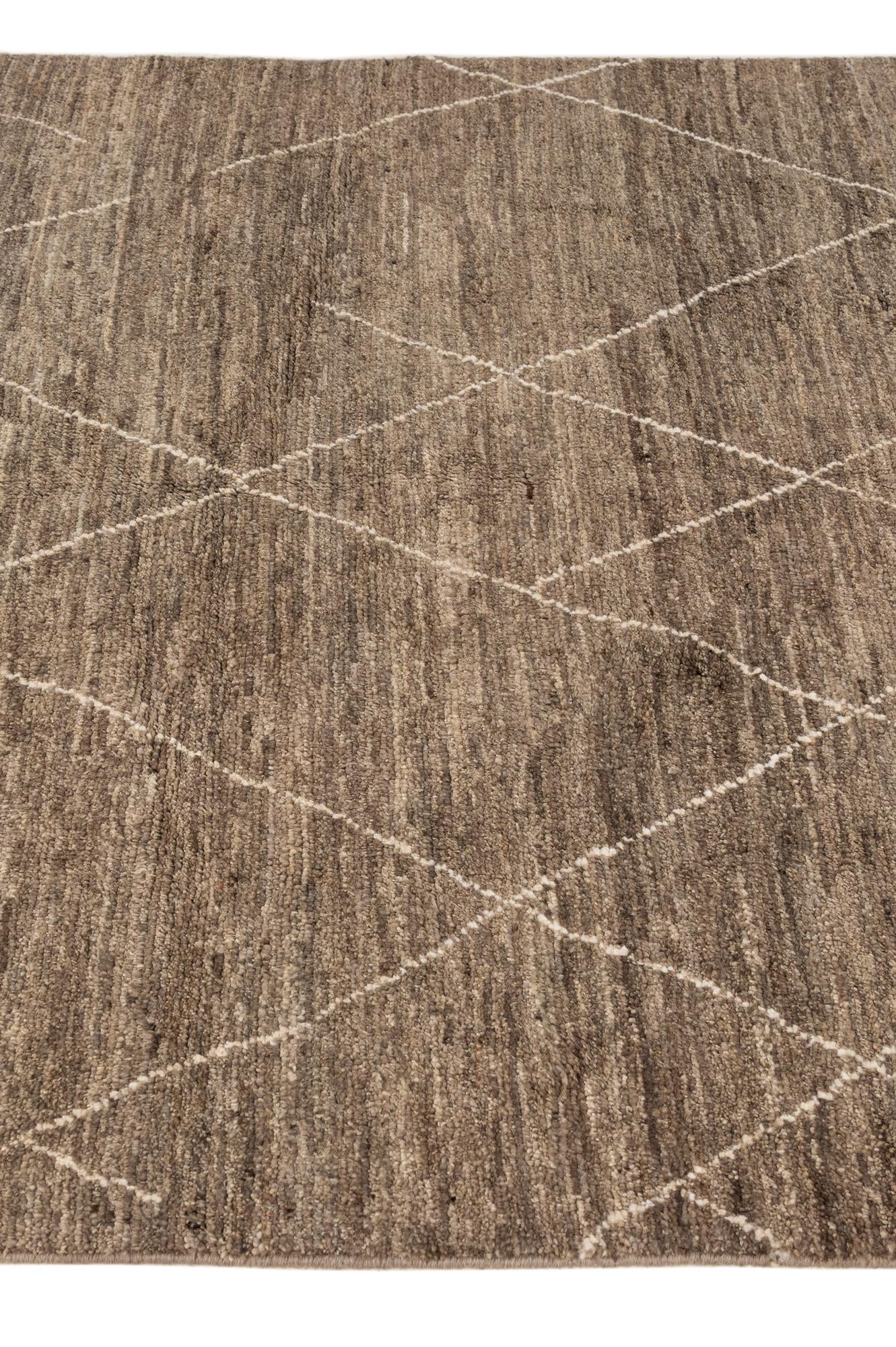 5' x 6' 9 Hand Knotted Moroccan Wool Rug
