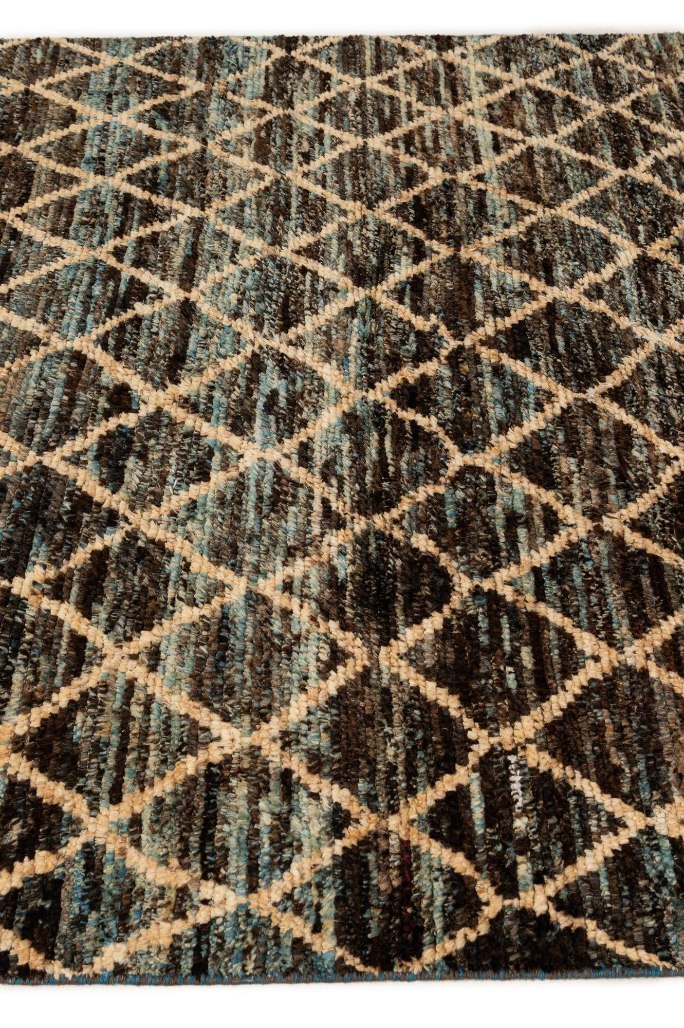 5' 6 x 7' 6 Hand Knotted Moroccan Wool Rug