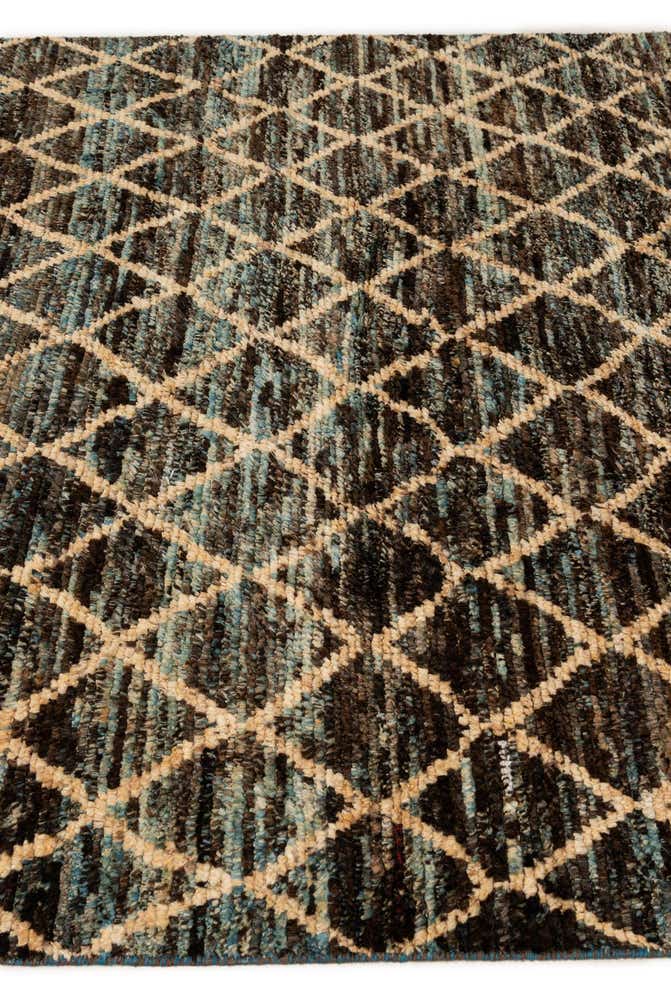 5' 6 x 7' 6 Hand Knotted Moroccan Wool Rug