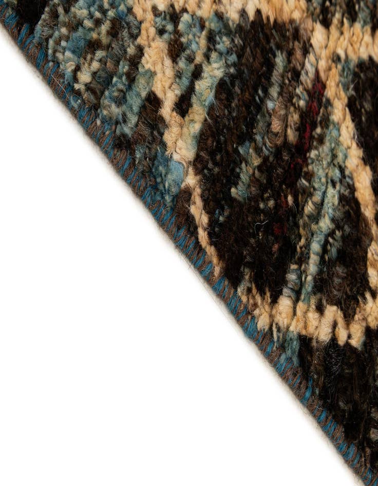 Detail image of 5' 6 x 7' 6  Hand Knotted Moroccan Wool Rug