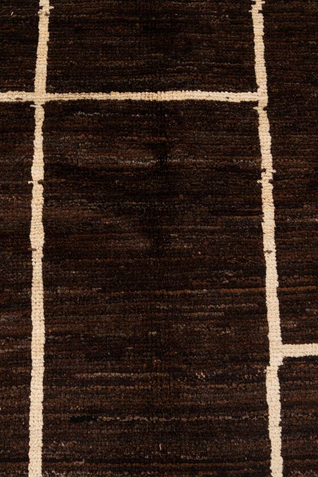 Detail image of 5' 8 x 7' 10 Hand Knotted Moroccan Wool Rug