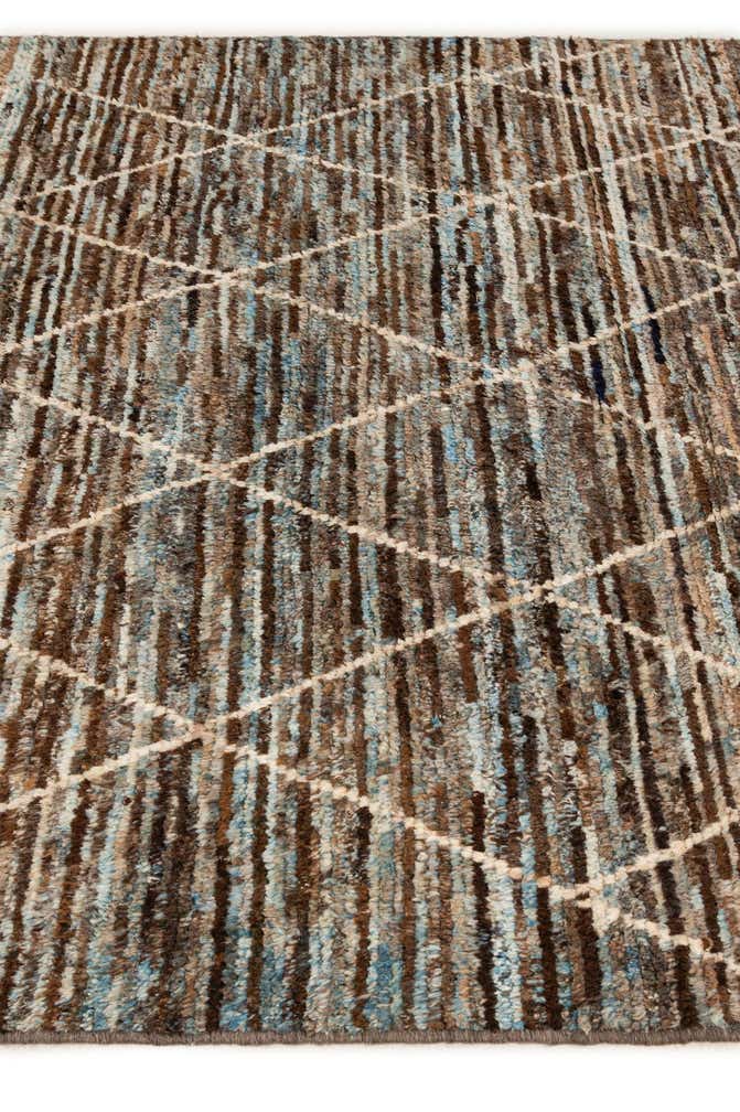 5' 11 x 7' 10 Hand Knotted Moroccan Wool Rug