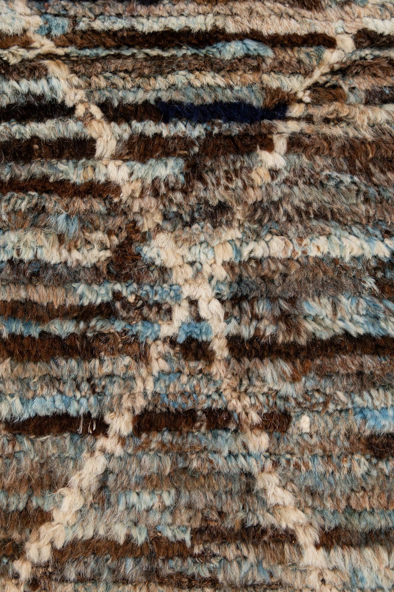 5' 11 x 7' 10 Hand Knotted Moroccan Wool Rug