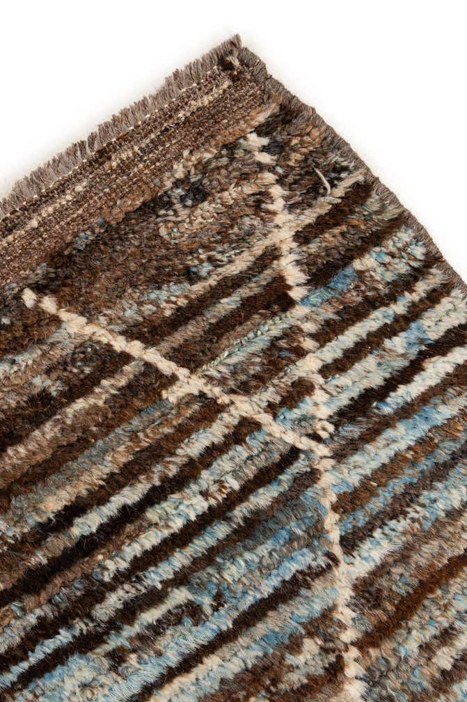 5' 11 x 7' 10 Hand Knotted Moroccan Wool Rug