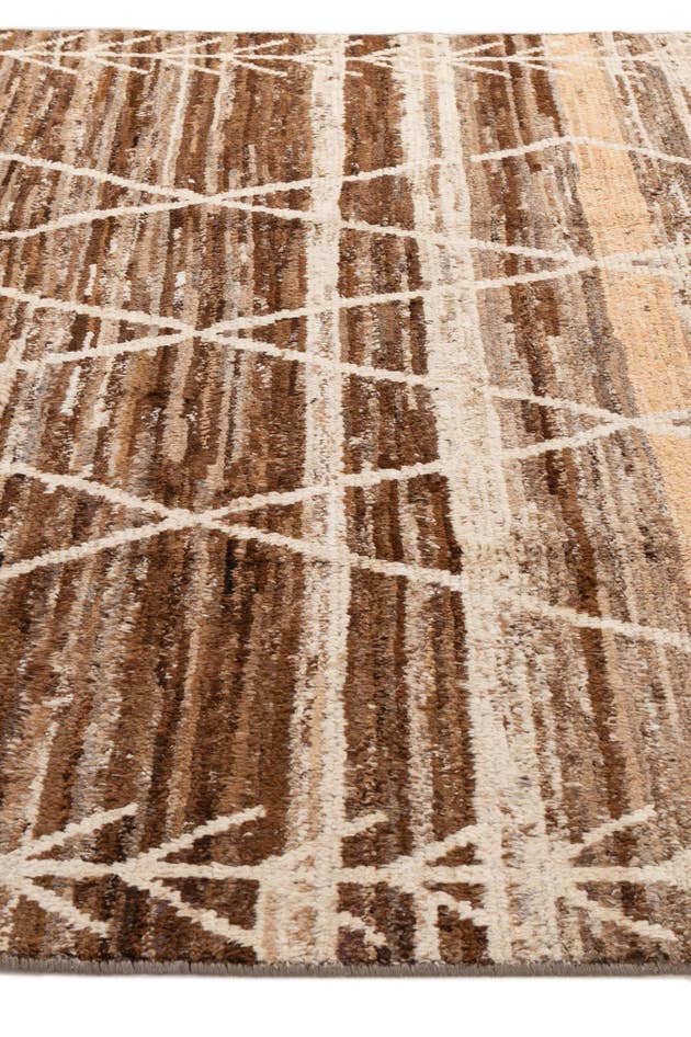Detail image of 6' 5 x 9' 7 Hand Knotted Moroccan Wool Rug