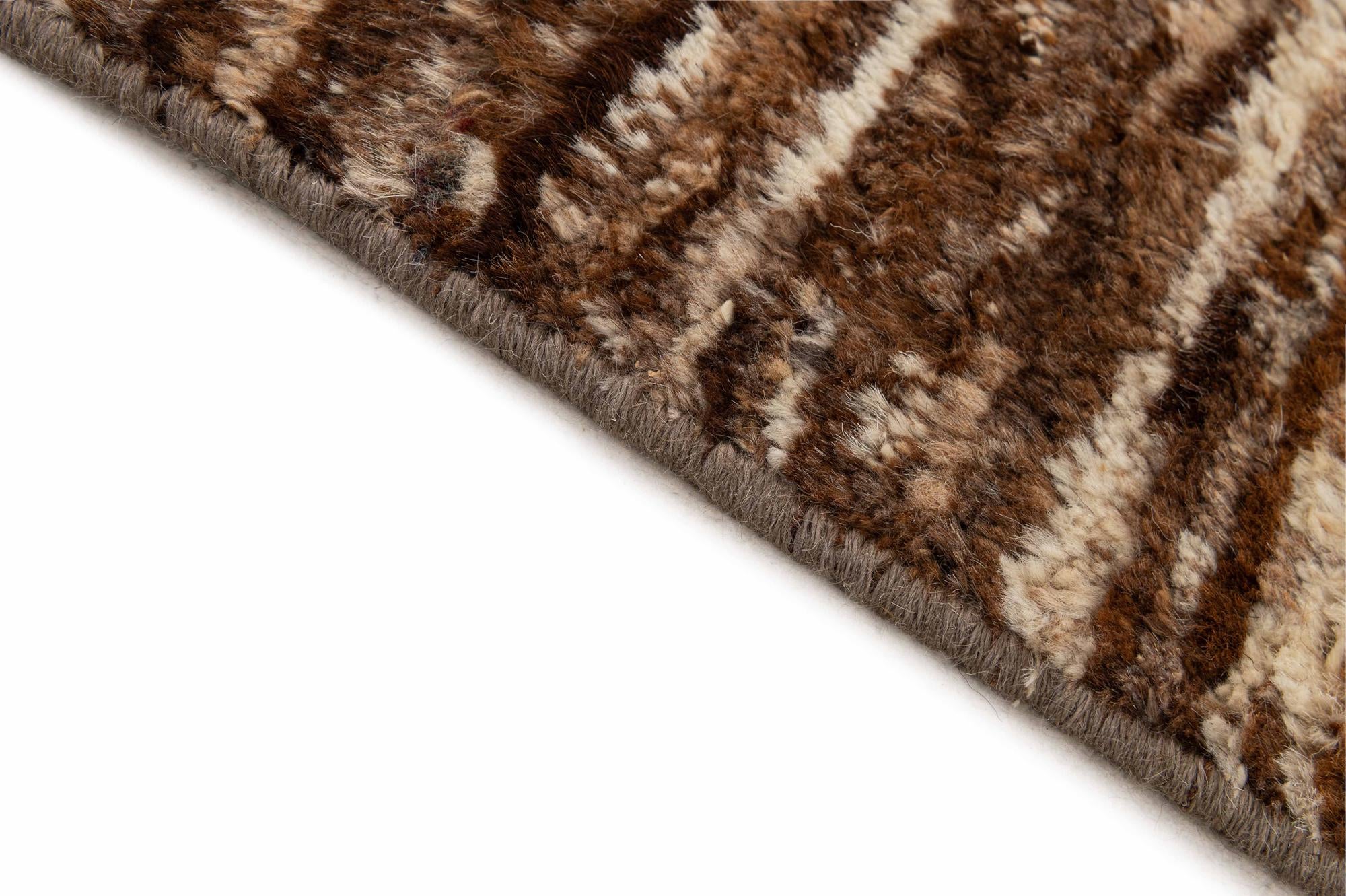 7' 11 x 9' 6 Hand Knotted Moroccan Wool Rug