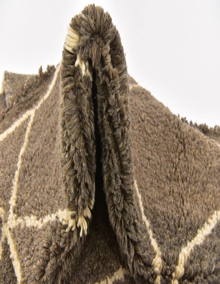 Detail image of 3' 4 x 4' 10 Hand Knotted Moroccan Wool Rug