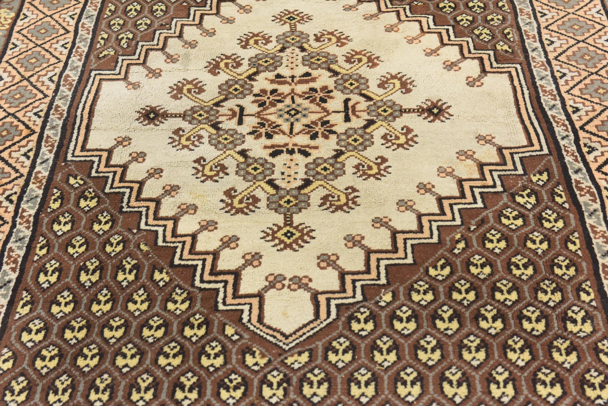 6' 10 x 9' 5 Hand Knotted Moroccan Wool Rug