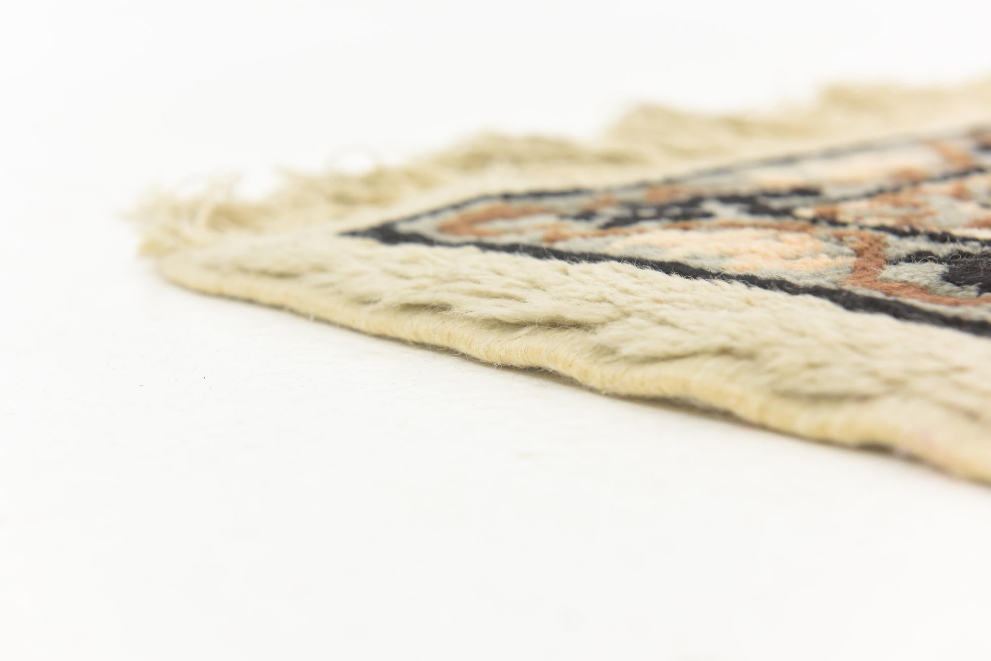 6' 10 x 9' 5 Hand Knotted Moroccan Wool Rug