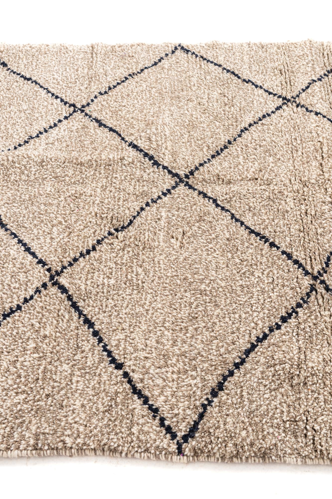 5' 4 x 7' 8 Hand Knotted Moroccan Wool Rug