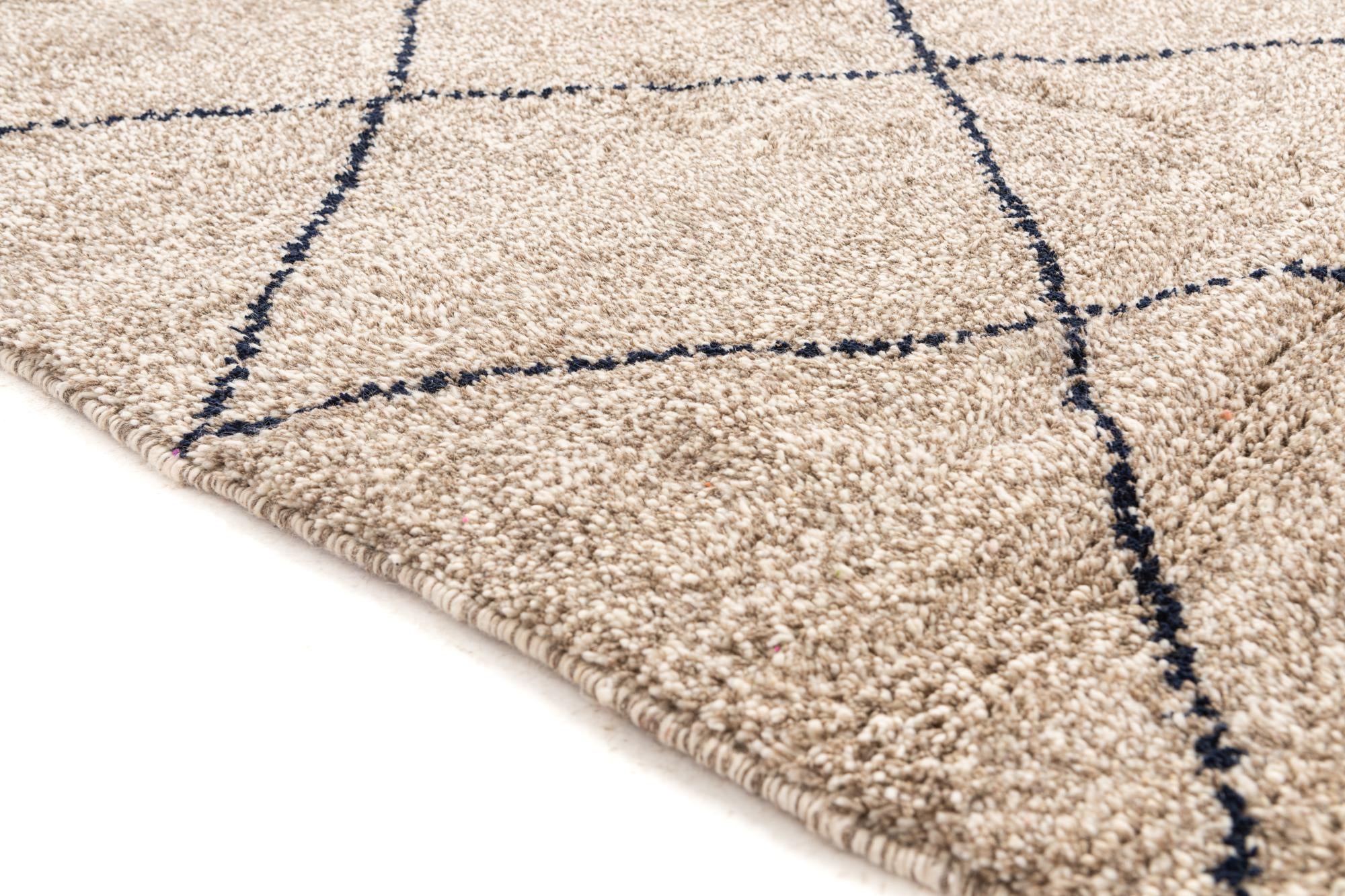 5' 4 x 7' 8 Hand Knotted Moroccan Wool Rug