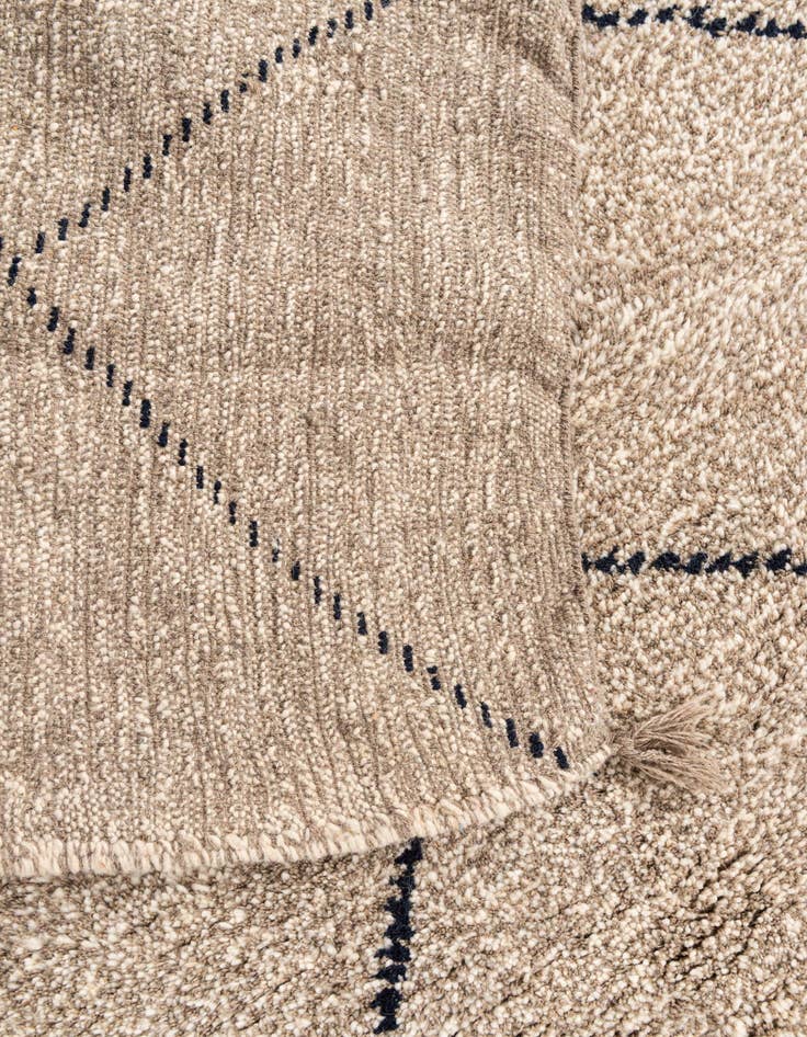 Detail image of 5' 4 x 7' 8  Hand Knotted Moroccan Wool Rug