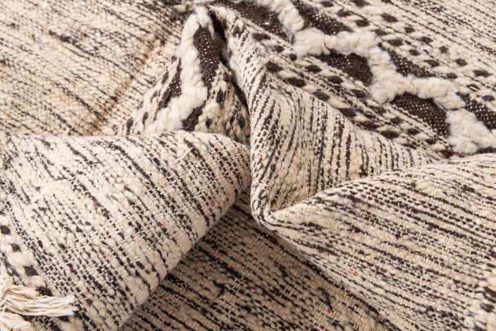 6' 4 x 9' 4 Hand Knotted Moroccan Wool Rug