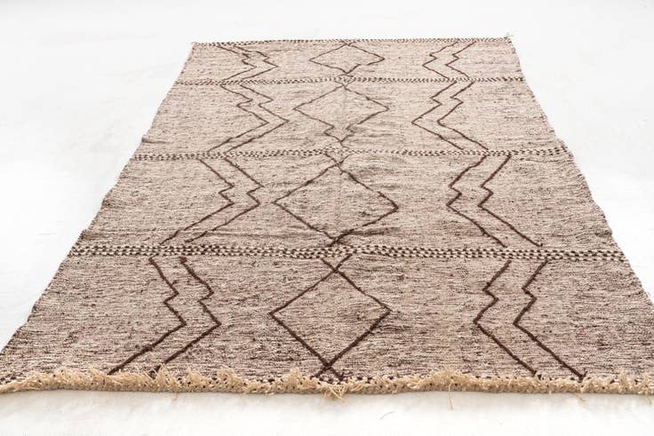 Detail image of 6' 5 x 10' Hand Knotted Moroccan Wool Rug