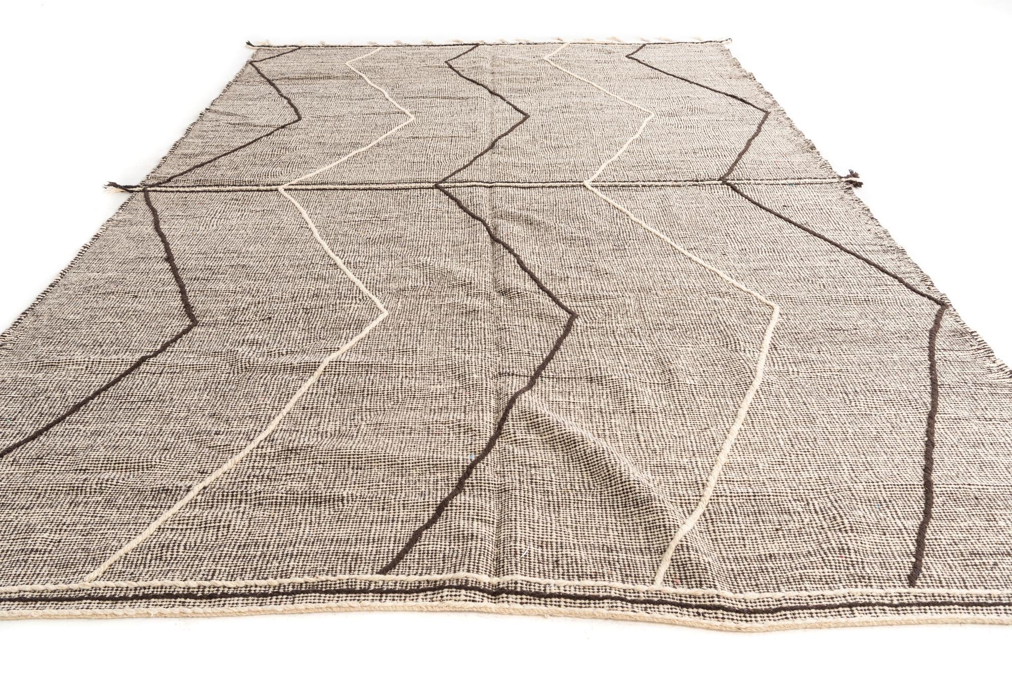 9' 2 x 13' 7 Hand Knotted Moroccan Wool Rug