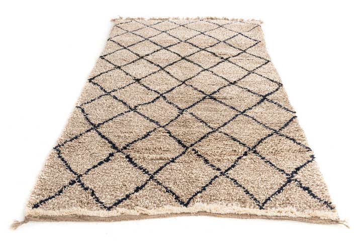 5' 3 x 8' Hand Knotted Moroccan Wool Rug