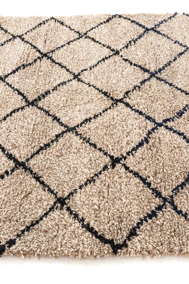 Detail image of 5' 3 x 8' Hand Knotted Moroccan Wool Rug