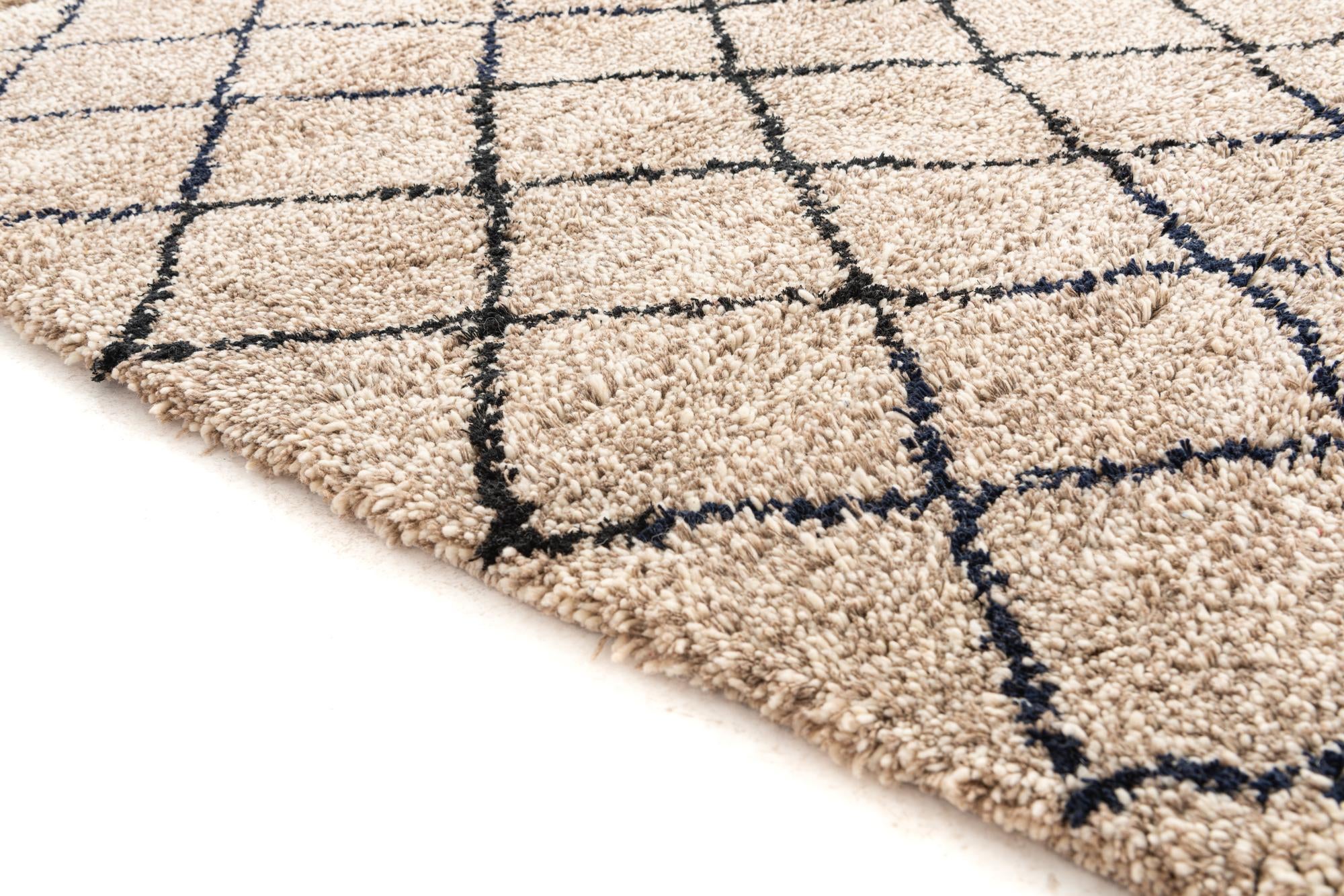 5' 3 x 8' Hand Knotted Moroccan Wool Rug