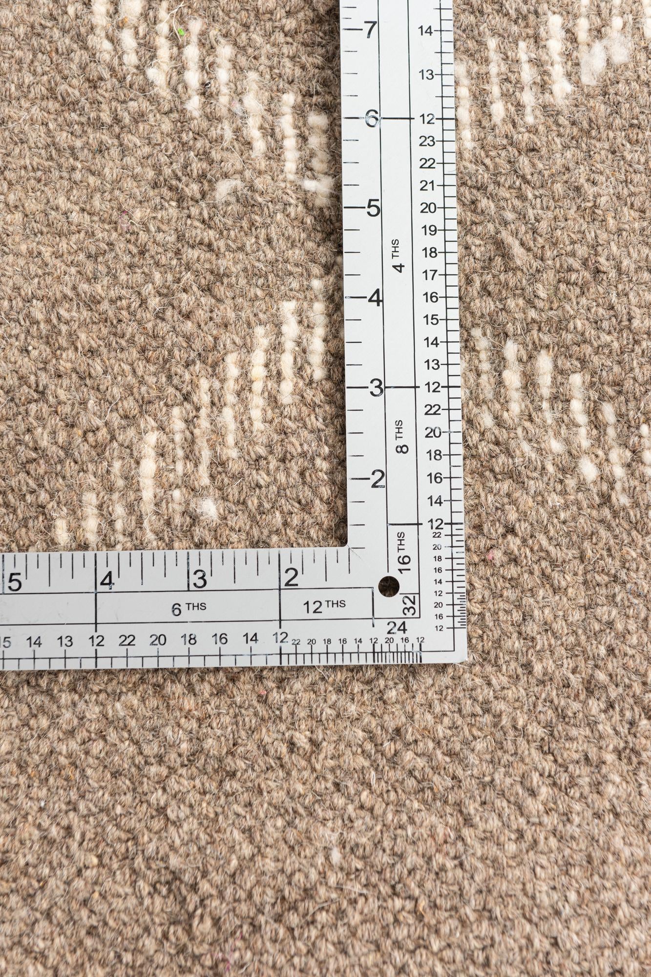 5' 9 x 8' 3 Hand Knotted Moroccan Wool Rug