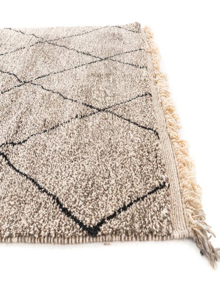 Detail image of 5' x 7' 8  Hand Knotted Moroccan Wool Rug