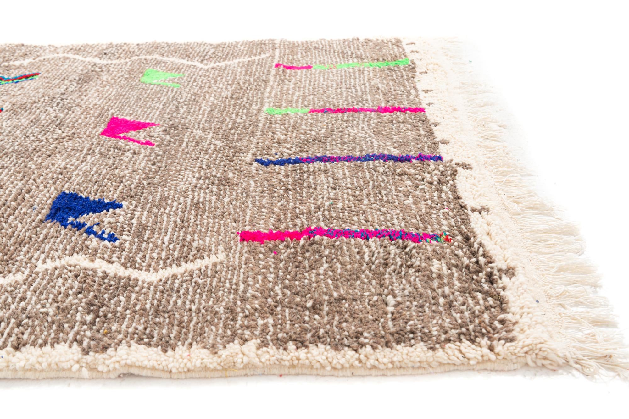 4' 7 x 7' 10 Hand Knotted Moroccan Wool Rug