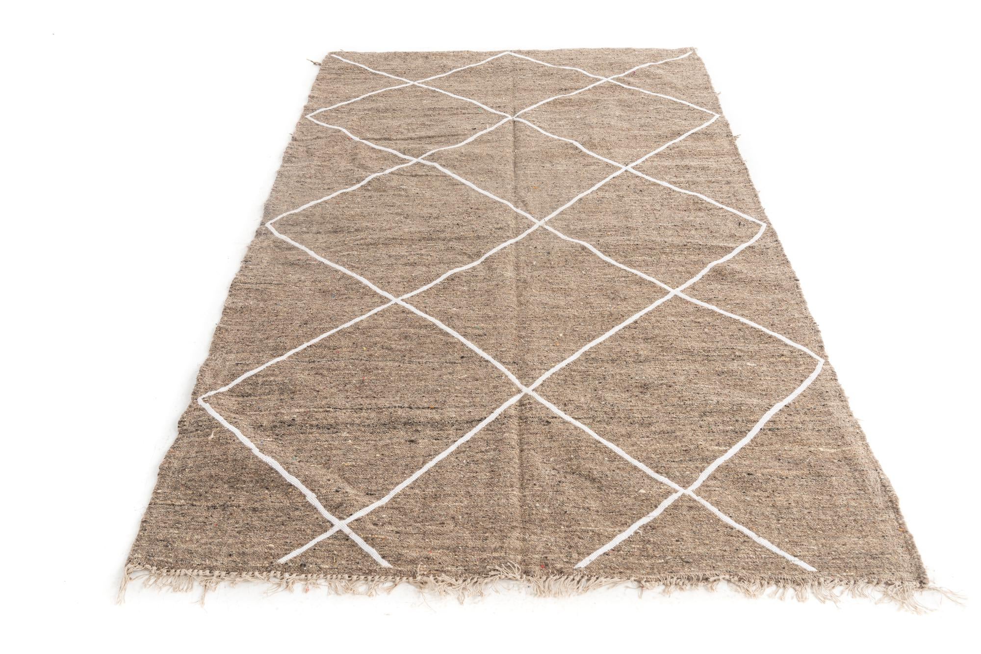 4' 9 x 7' 10 Hand Knotted Moroccan Wool Rug
