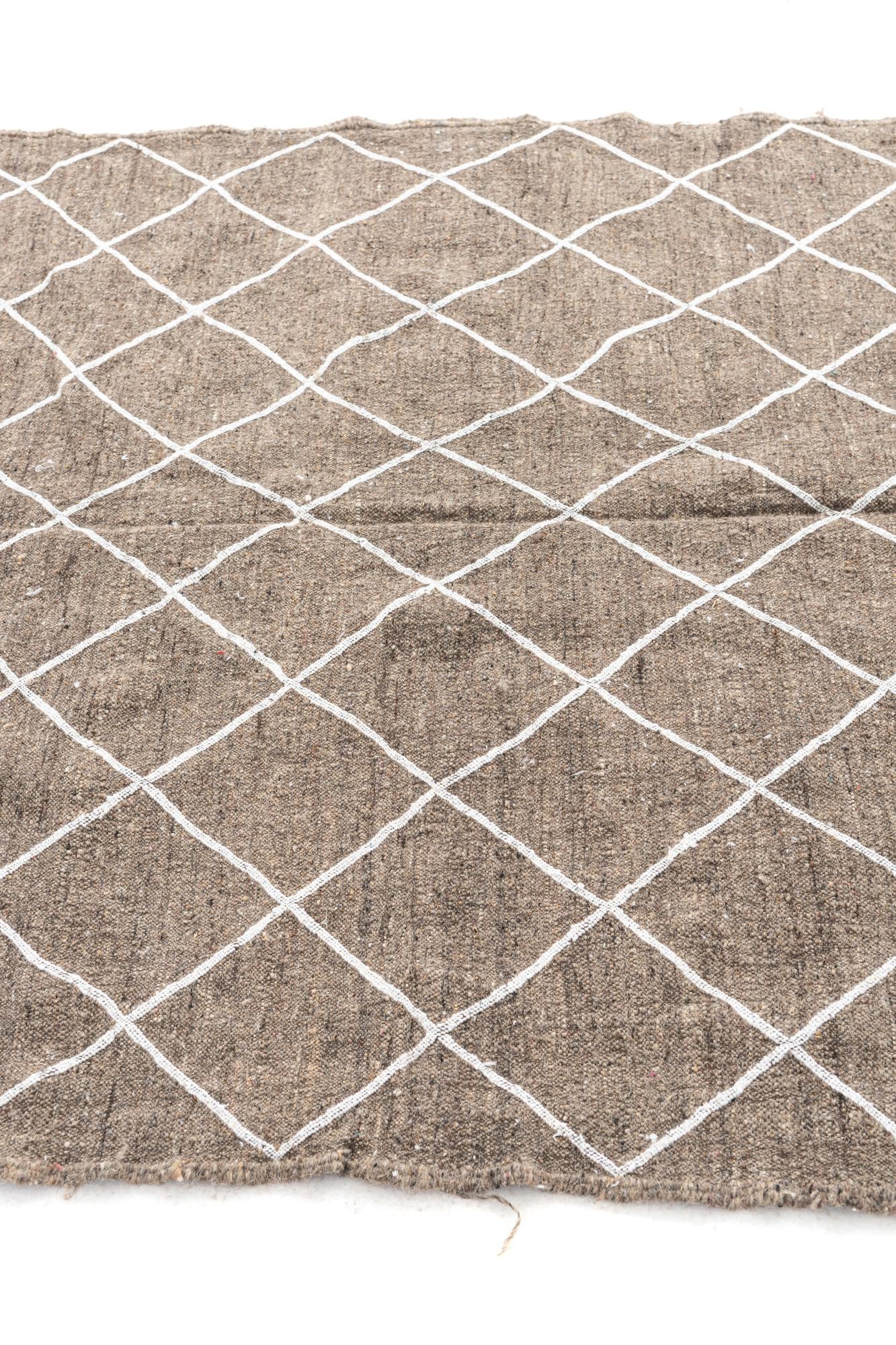 5' x 7' 8 Hand Knotted Moroccan Wool Rug
