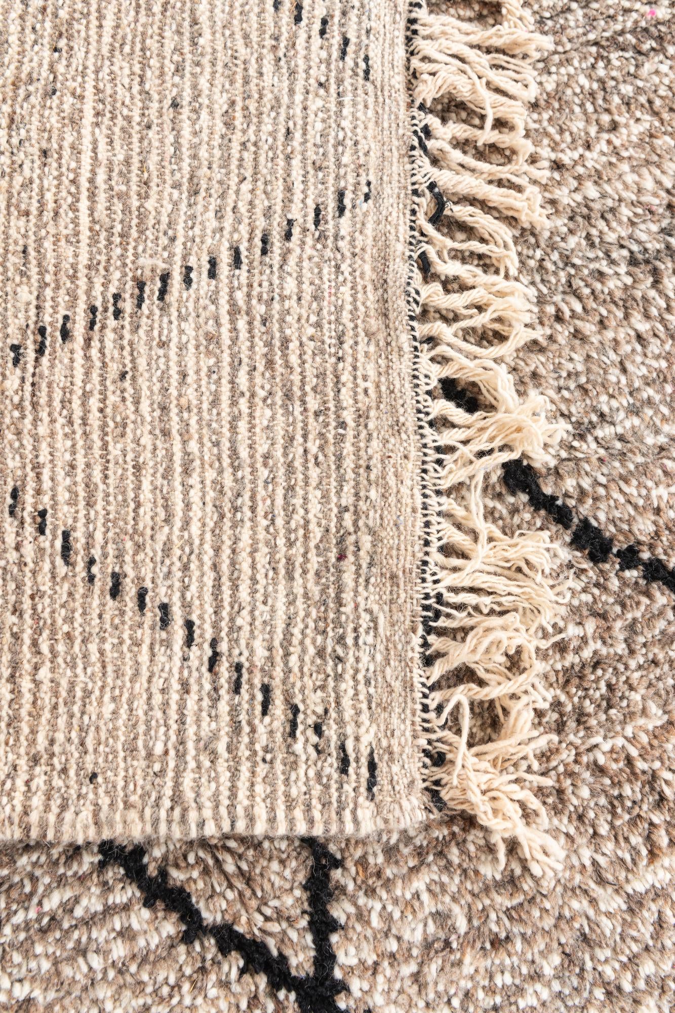 6' 10 x 10' Hand Knotted Moroccan Wool Rug