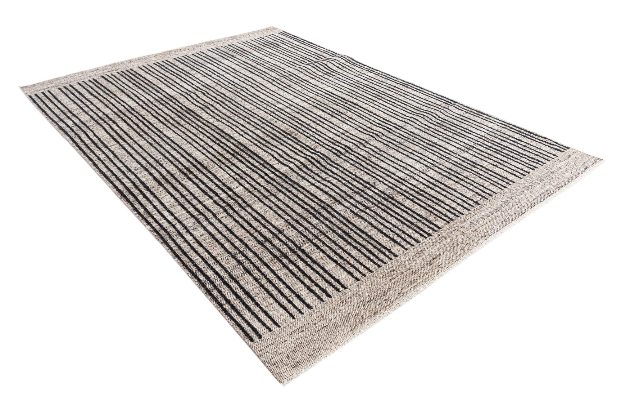 265cm x 370cm Hand Knotted Moroccan Wool Rug