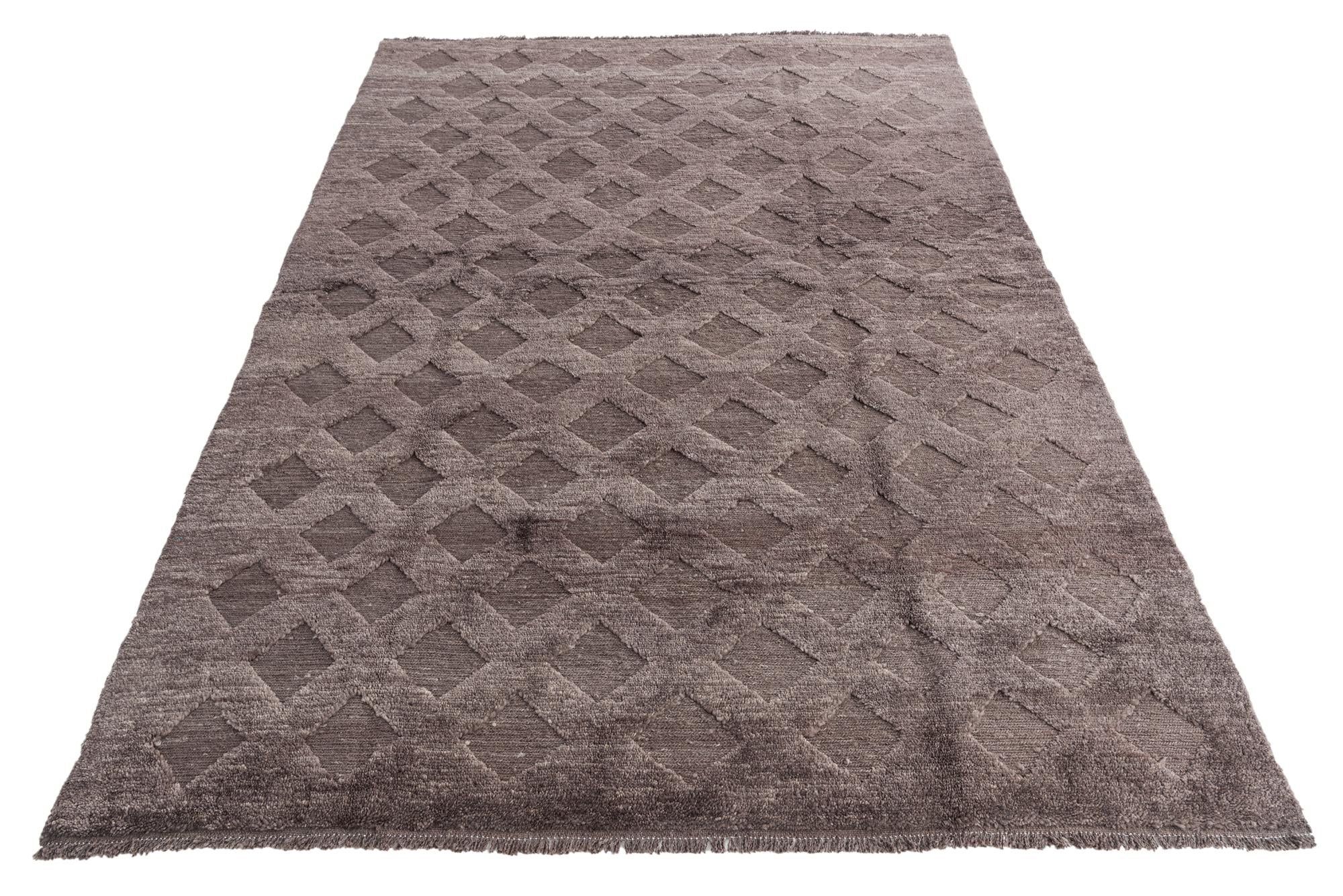5' 9 x 8' Hand Knotted Moroccan Wool Rug