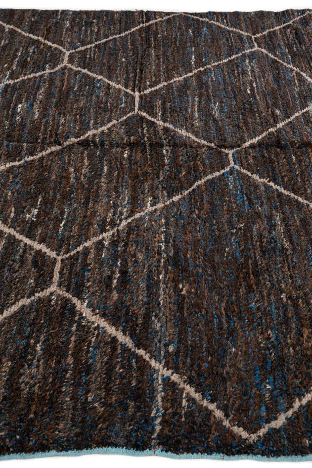 Detail image of 8' 1 x 10' Hand Knotted Moroccan Wool Rug