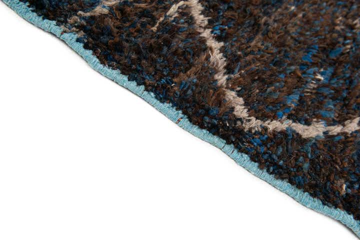 8' 1 x 10' Hand Knotted Moroccan Wool Rug