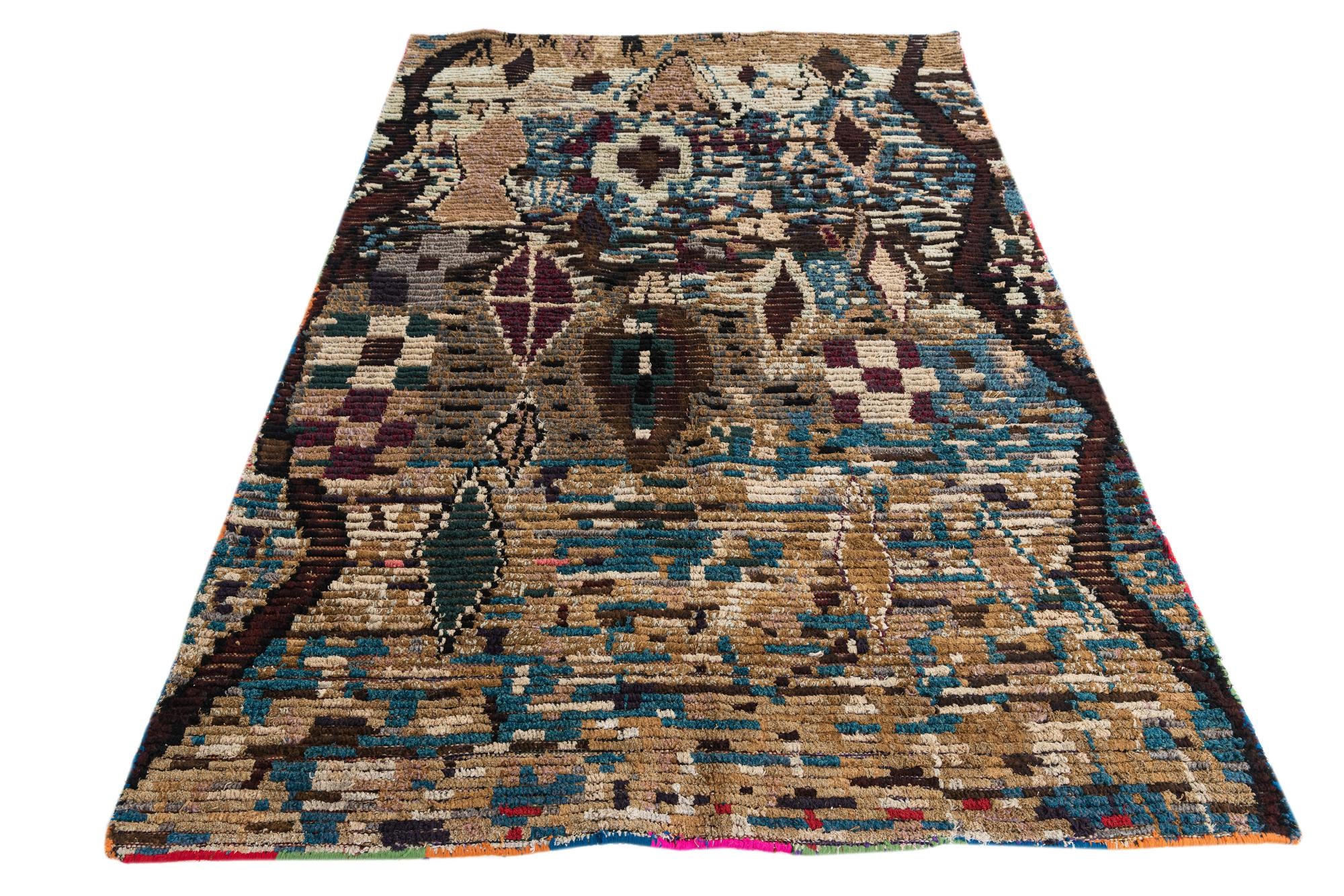 5' 1 x 7' 6 Hand Knotted Moroccan Wool Rug