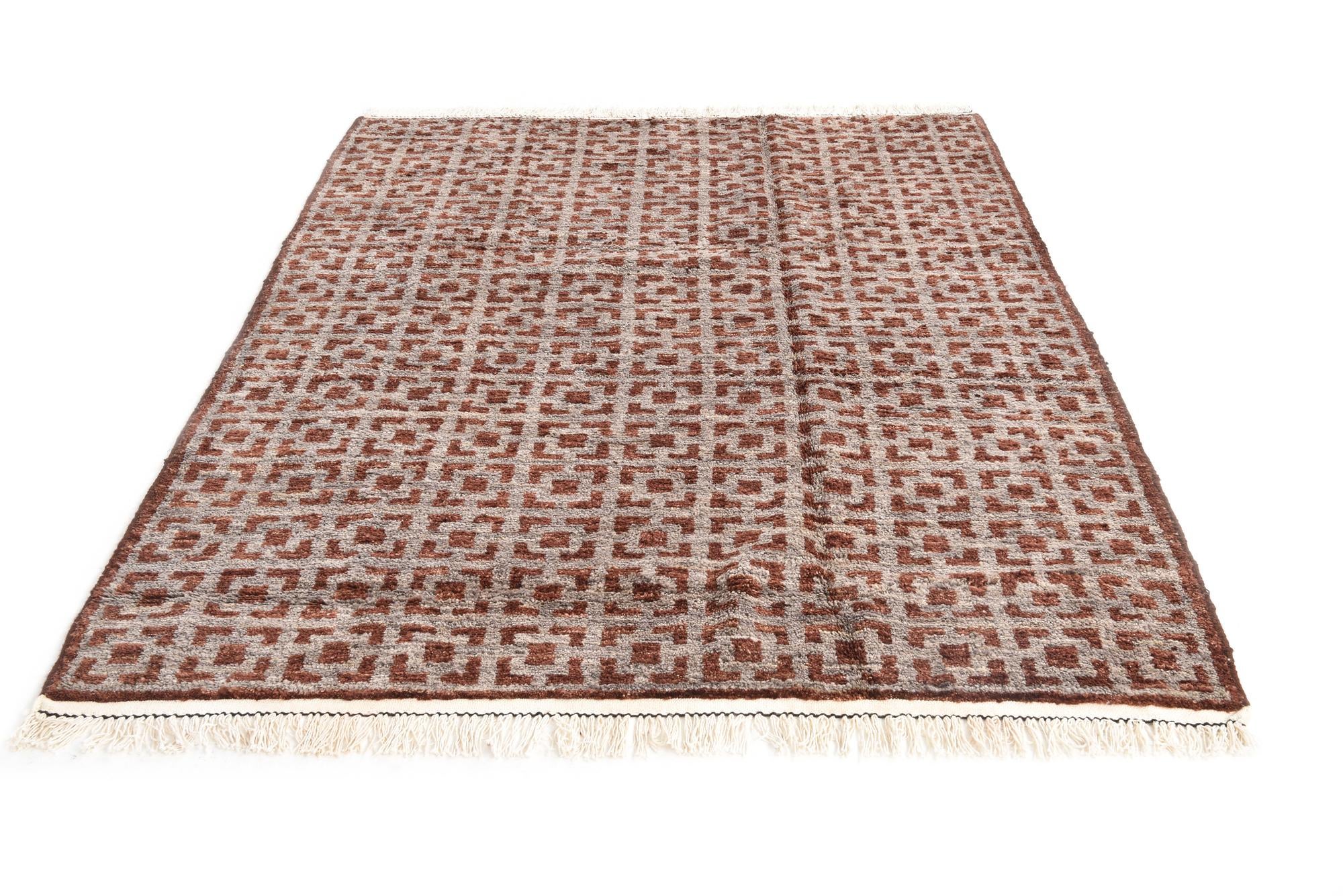 5' 8 x 8' 4 Hand Knotted Moroccan Wool Rug