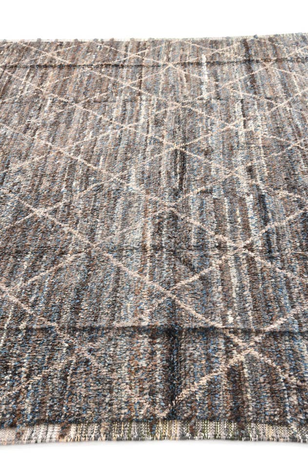 Detail image of 8' 10 x 12' 10 Hand Knotted Moroccan Wool Rug