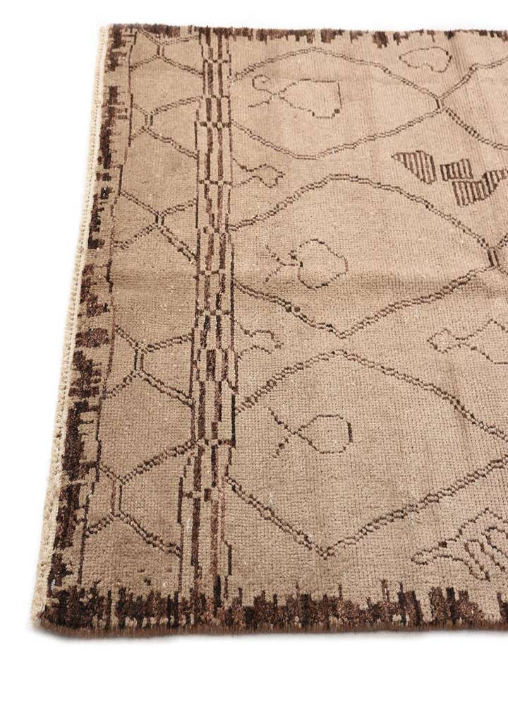 5' x 8' Hand Knotted Moroccan Wool Rug