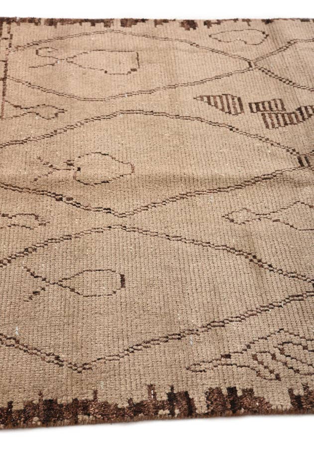 Detail image of 5' x 8' Hand Knotted Moroccan Wool Rug