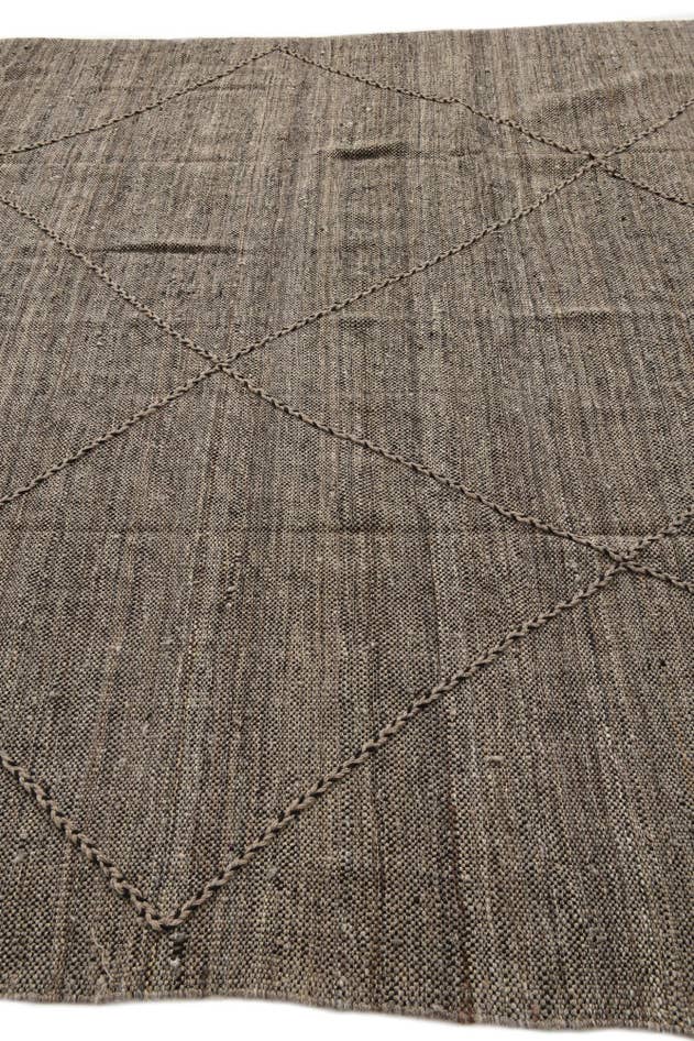 Detail image of 8' x 10' Hand Knotted Moroccan Wool Rug