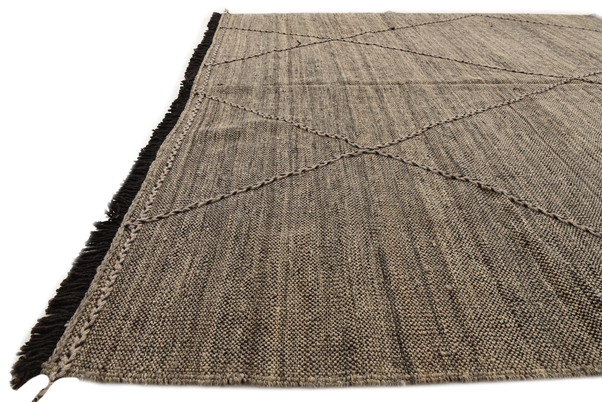 7' 1 x 9' 9 Hand Knotted Moroccan Wool Rug