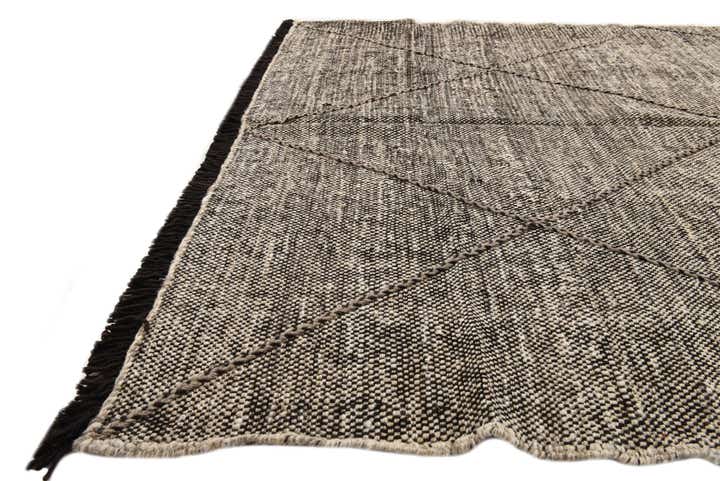 5' 10 x 7' 7 Hand Knotted Moroccan Wool Rug