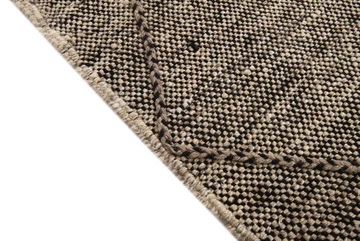 5' 10 x 7' 7 Hand Knotted Moroccan Wool Rug