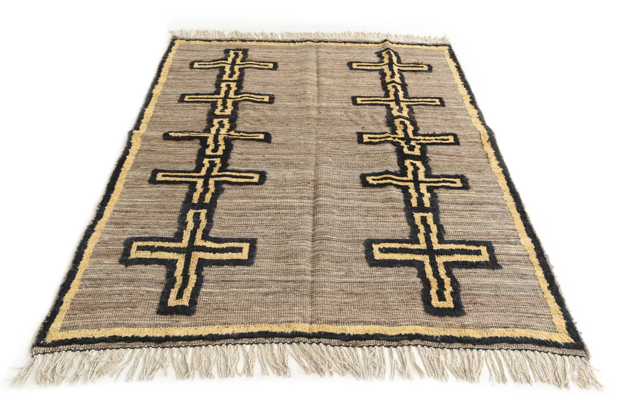 5' 1 x 6' 10 Hand Knotted Moroccan Wool Rug