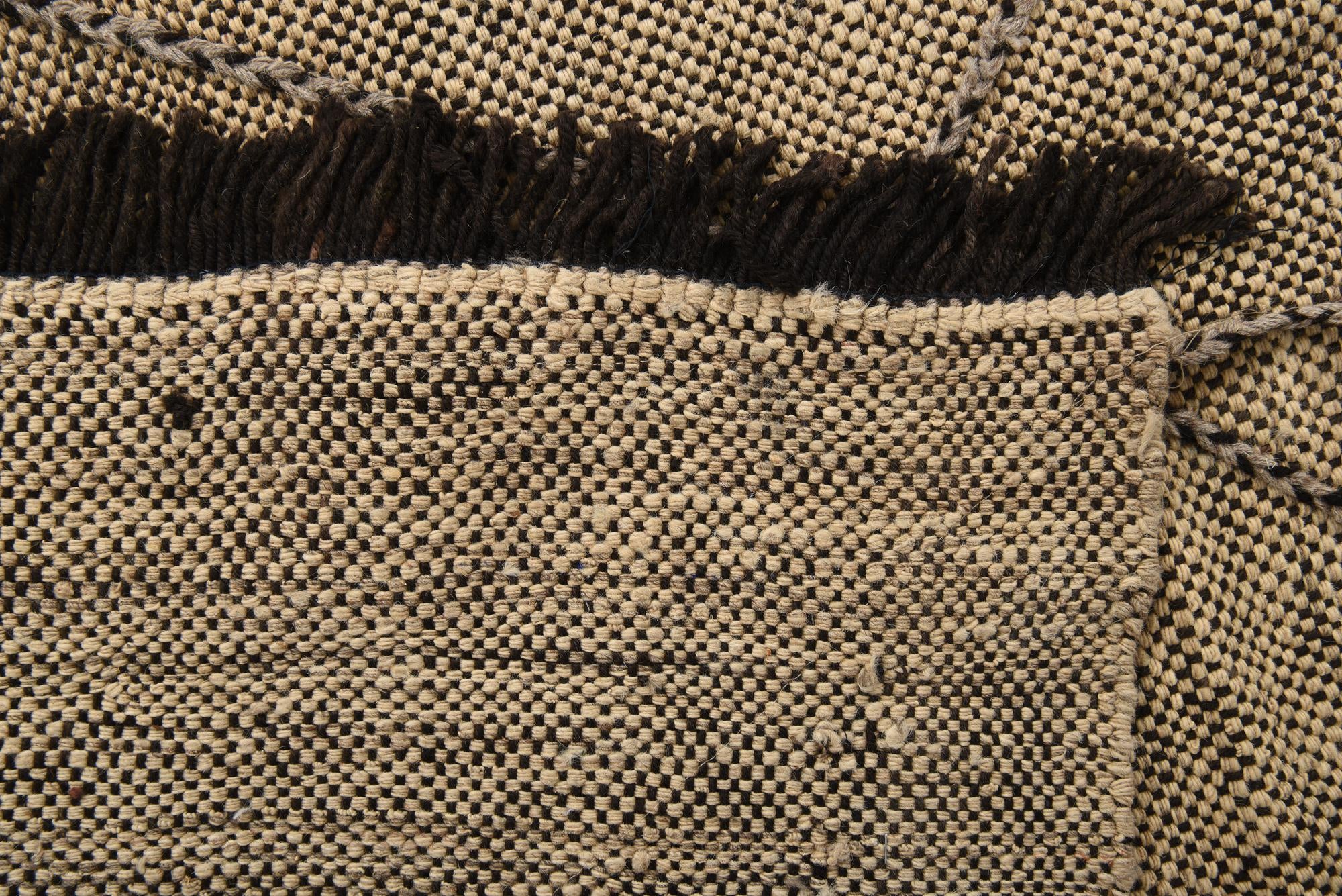 8' 5 x 9' 4 Hand Knotted Moroccan Wool Rug