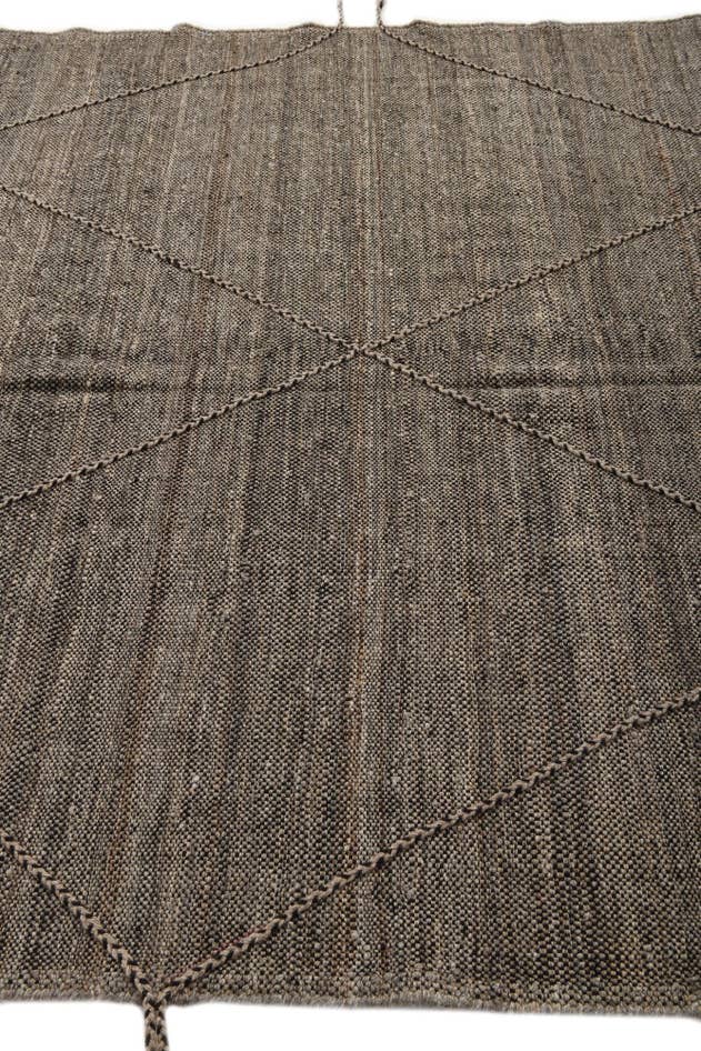 Detail image of 6' 8 x 9' 8 Hand Knotted Moroccan Wool Rug