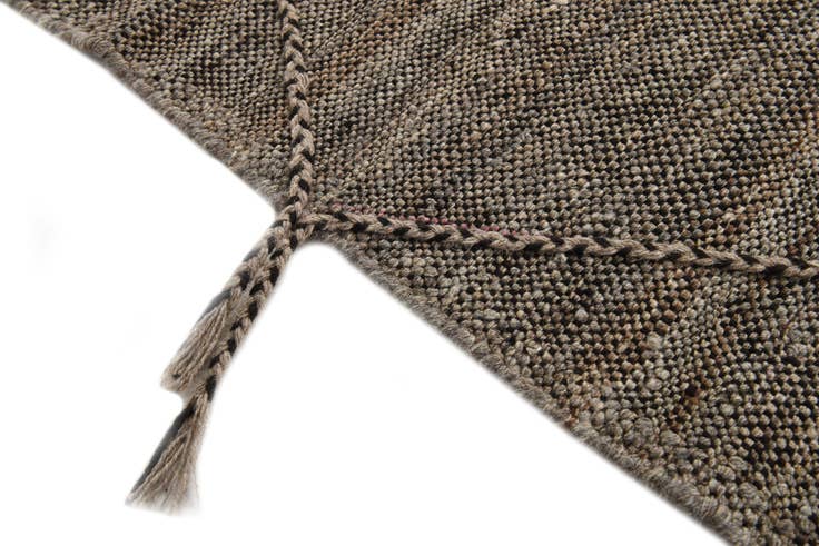 Detail image of 6' 8 x 9' 8 Hand Knotted Moroccan Wool Rug