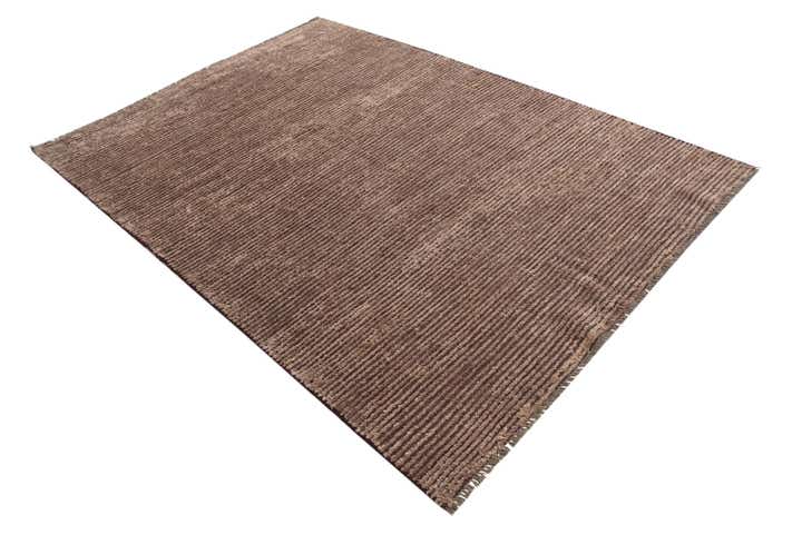 5' 5 x 7' 9 Hand Knotted Moroccan Wool Rug