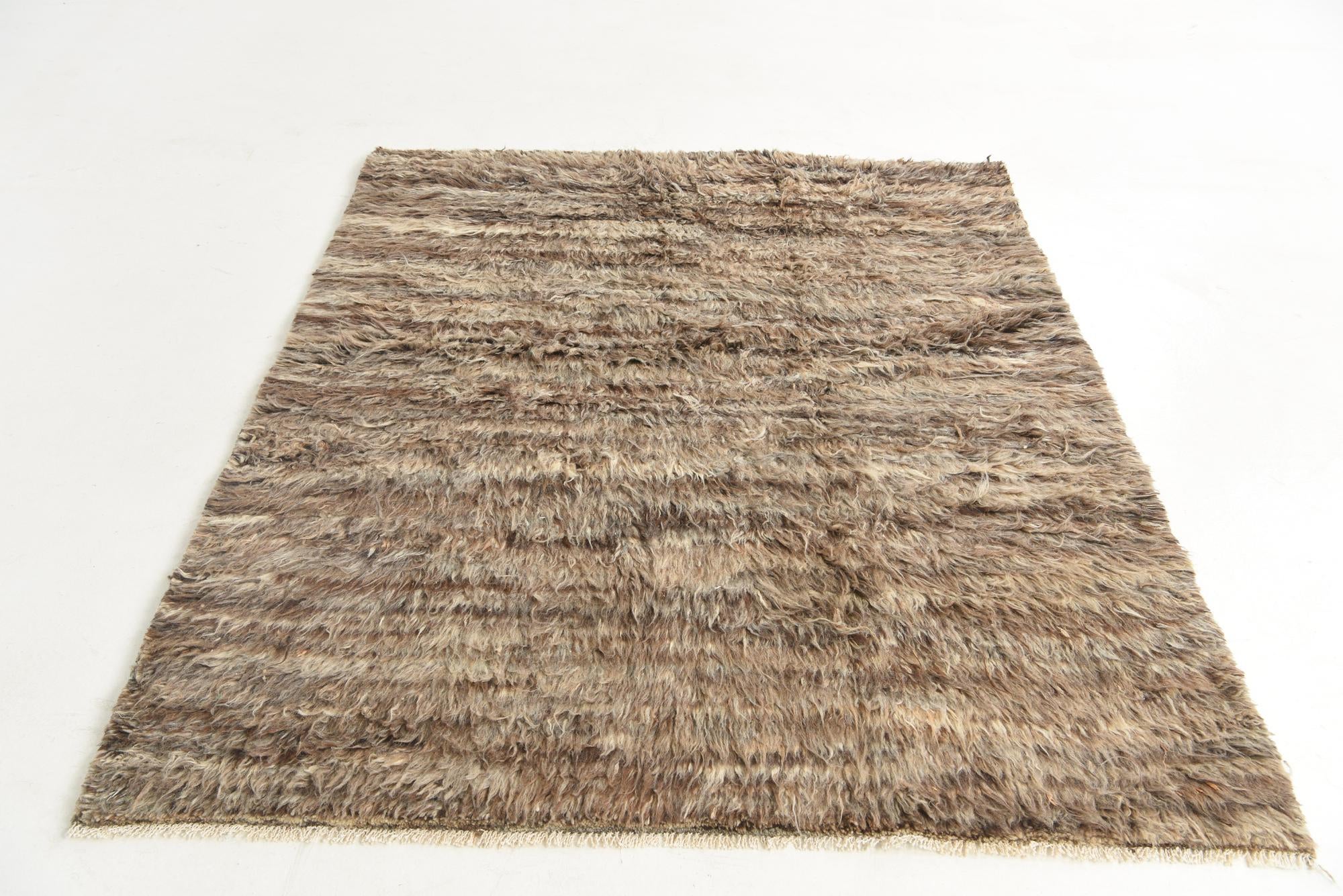 5' 9 x 7' Hand Knotted Moroccan Wool Rug