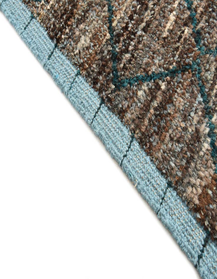 Detail image of 8' x 10' 6 Hand Knotted Moroccan Wool Rug