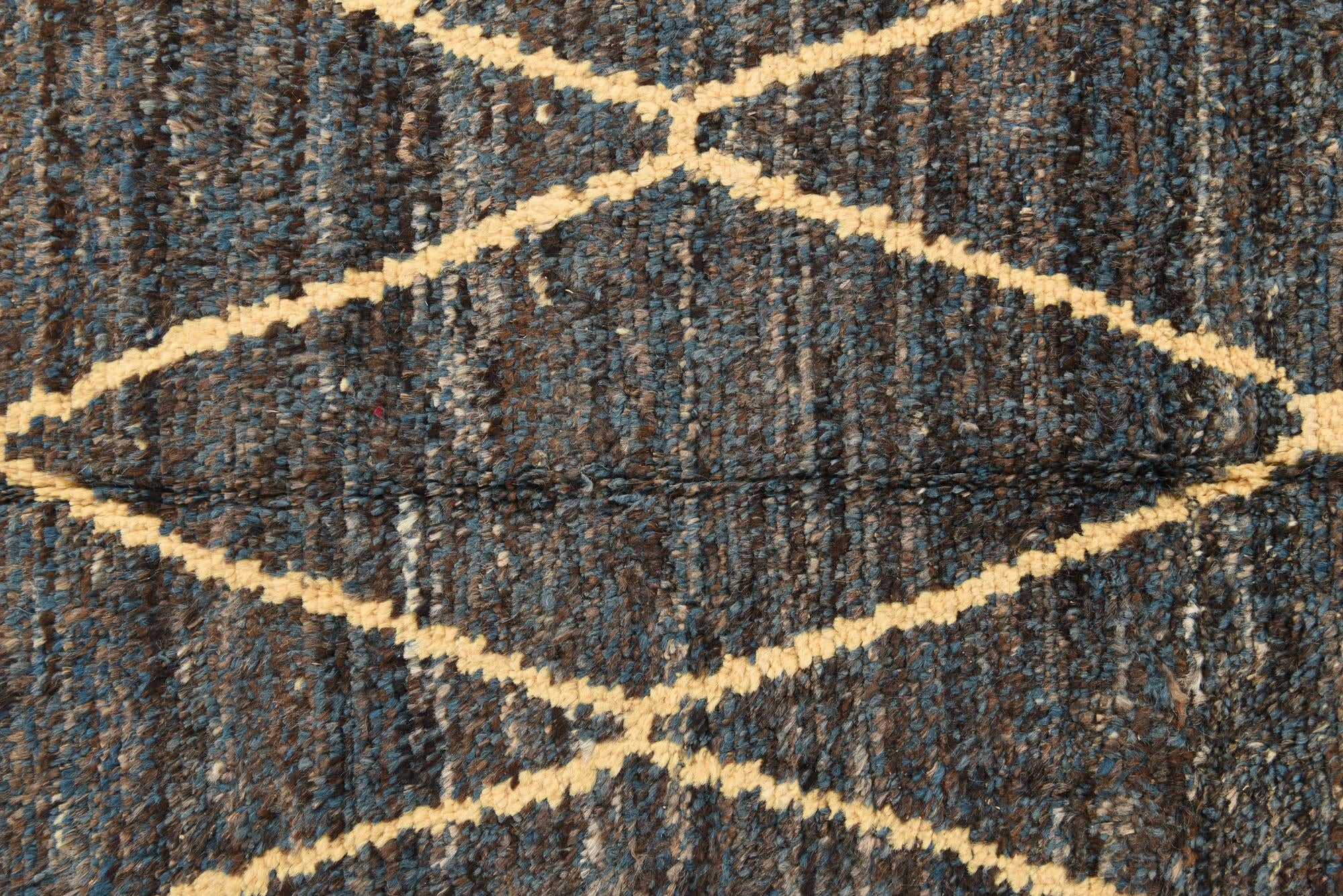 6' x 9' 9 Hand Knotted Moroccan Wool Rug